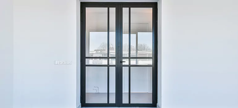 Storm Door Installation & Replacement in Cap-a-l Aigle, QC